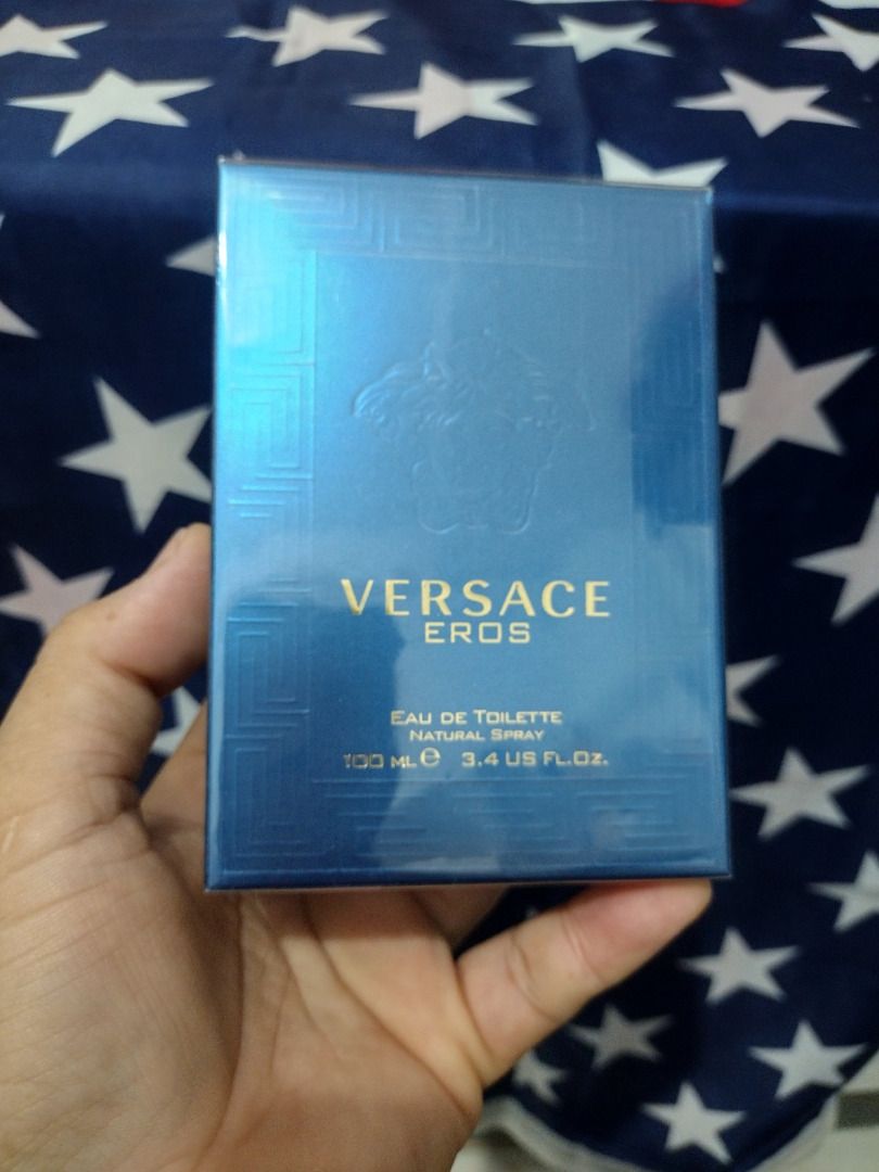 Versace Eros Eau de Toilette 100ml (Category: Fragrance & Deodorants) located in Caloocan City. Submitted by cha_essentials2026 (Listing ID 1458861772, Image 1). Description: - Versace Eros Eau de Toilette - Natural Spray - 100ml Bottle - Blue Box Version - Ideal for everyday or special occasions.