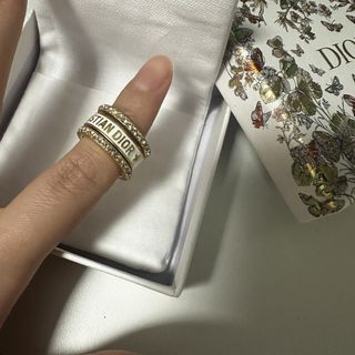 （分類：）位於 。 由 onlysfthx 提交（商品編號 1458789377，圖片 1）。簡介： 。
