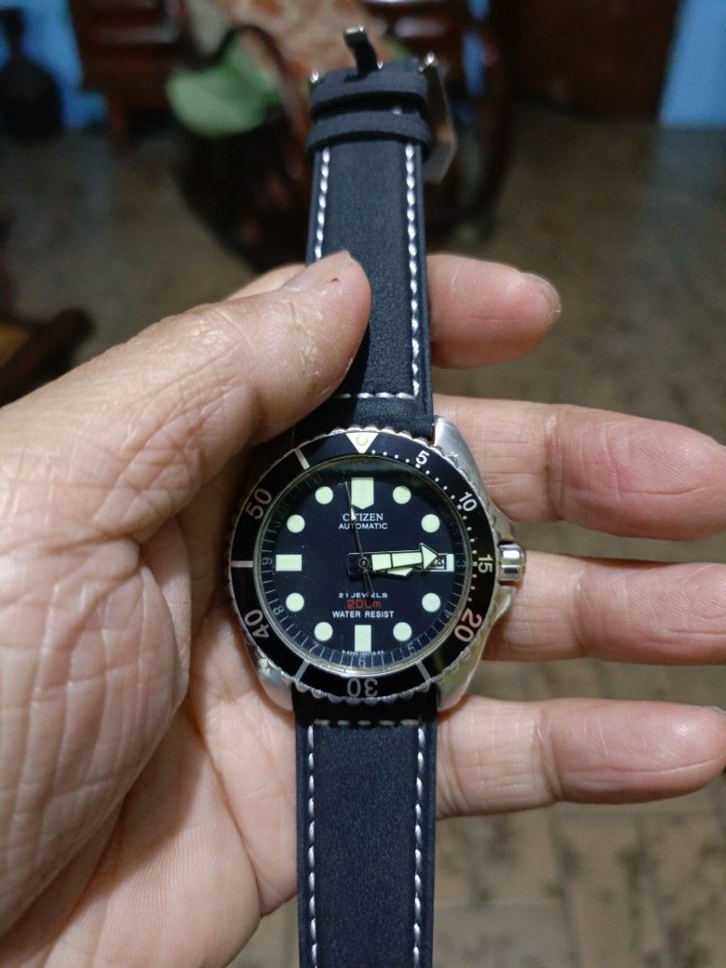 Vintage Citizen divers automatic watch (Category: Men's Watches) located in Paranaque City. Submitted by timeforus (Listing ID 1458753967, Image 1). Description: good working condition..