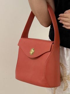 （分類：）位於 。 由 shopping_lover2026 提交（商品編號 1458821928，圖片 1）。簡介： 。