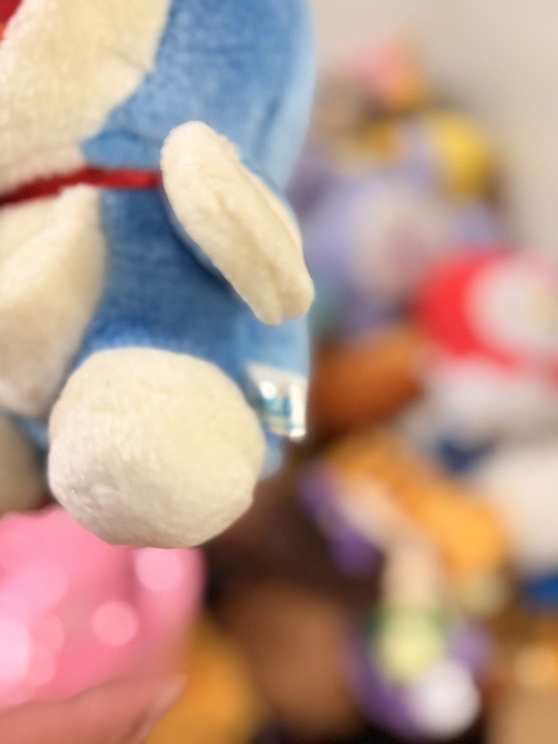 Vintage Doraemon Plush toy (Category: Plushies & Soft Toys) located in Quezon City. Submitted by cookiecreammm (Listing ID 1458744619, Image 2). Description: .