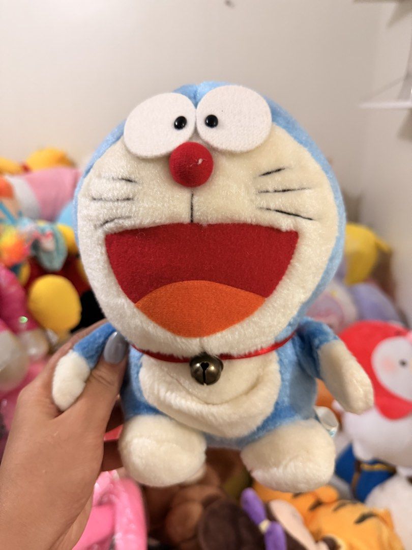 Vintage Doraemon Plush toy (Category: Plushies & Soft Toys) located in Quezon City. Submitted by cookiecreammm (Listing ID 1458744619, Image 1). Description: .