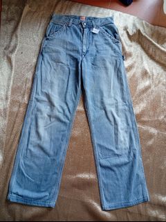 (Category: ) located in . Submitted by original_uniqlo (Listing ID 1458723395, Image 1). Description: .