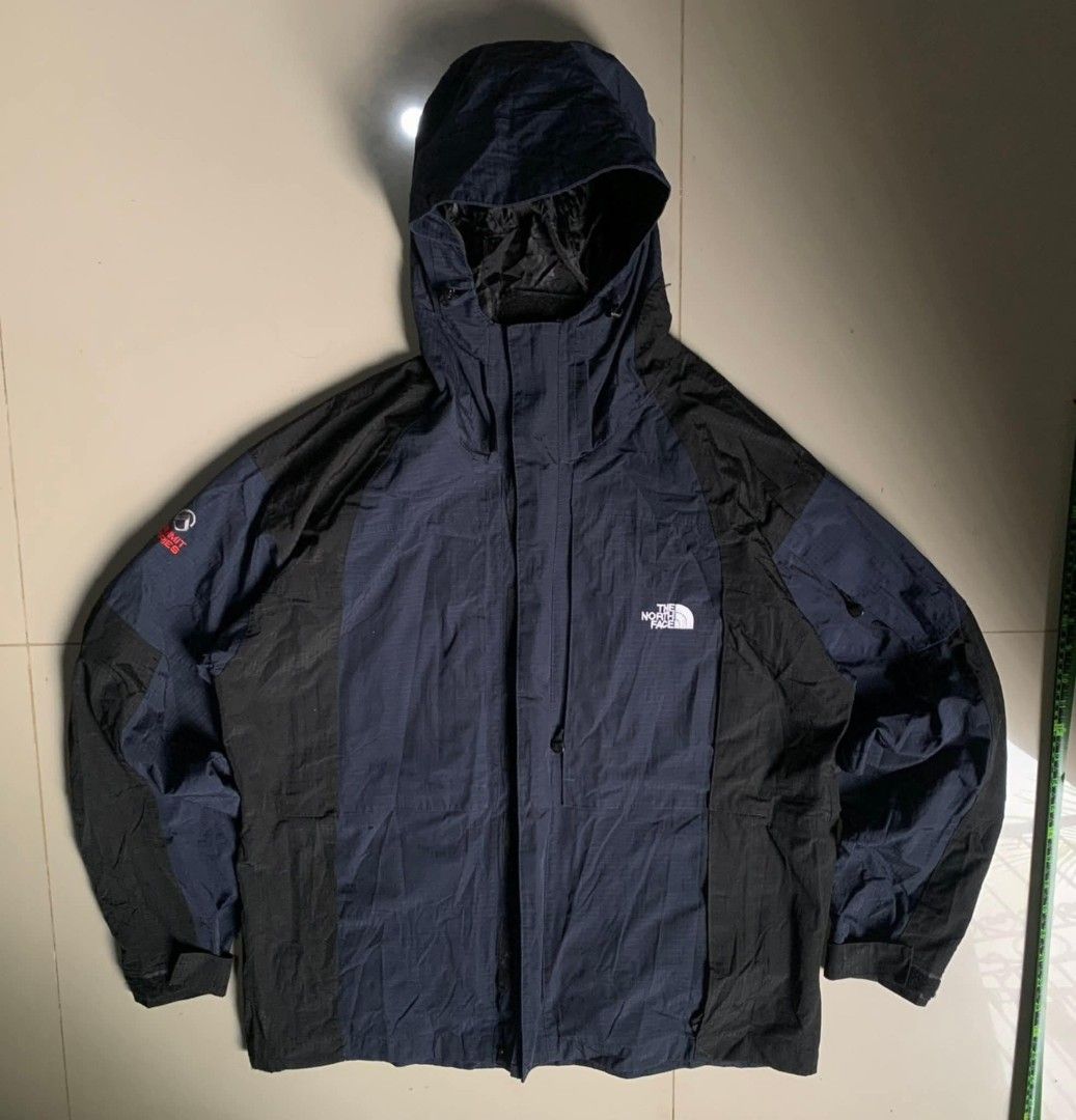 Vintage North Face Summit Series Gore-Tex Mountain Shell Jacket (Category: Coats, Jackets and Outerwear) located in Quezon City. Submitted by 1_10806 (Listing ID 1458782356, Image 1). Description: 23W x 27L Dimensions - can fit midium to large - dark blue hood windbreaker from The North Face - premium quality material, ideal for windy days heavy rain and light rain - Full zip front - Two zippered front pockets for secure storage - Adjustable hood