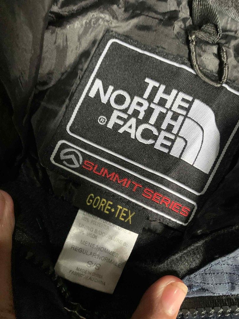Vintage North Face Summit Series Gore-Tex Mountain Shell Jacket (Category: Coats, Jackets and Outerwear) located in Quezon City. Submitted by 1_10806 (Listing ID 1458782356, Image 2). Description: 23W x 27L Dimensions - can fit midium to large - dark blue hood windbreaker from The North Face - premium quality material, ideal for windy days heavy rain and light rain - Full zip front - Two zippered front pockets for secure storage - Adjustable hood