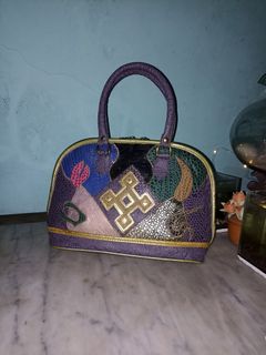 (Kategori: ) berada di . Dikirim oleh anny_128 (ID iklan 1458811780, Gambar 1). Deskripsi: .