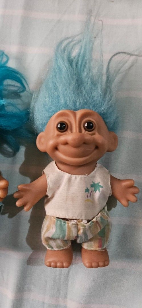 VINTAGE RUSS TROLLS (Category: Figurines & Statues) located in Bacolod City. Submitted by sammrenee25 (Listing ID 1458769041, Image 3). Description: selling what's left of my childhood Trolls. Well taken care of. Colors are still vibrant. There maybe some discoloration or slight stains due to age. 700 for both, 400 individually..