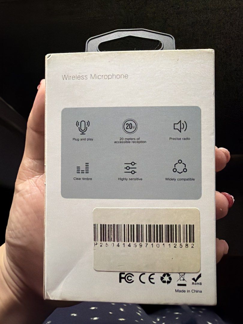 Wireless Microphone Plug and Play 20m Reception (Category: Microphones) located in Caloocan City. Submitted by criddyrabb11103 (Listing ID 1458771407, Image 1). Description: FREE for purchases Php 1k up.