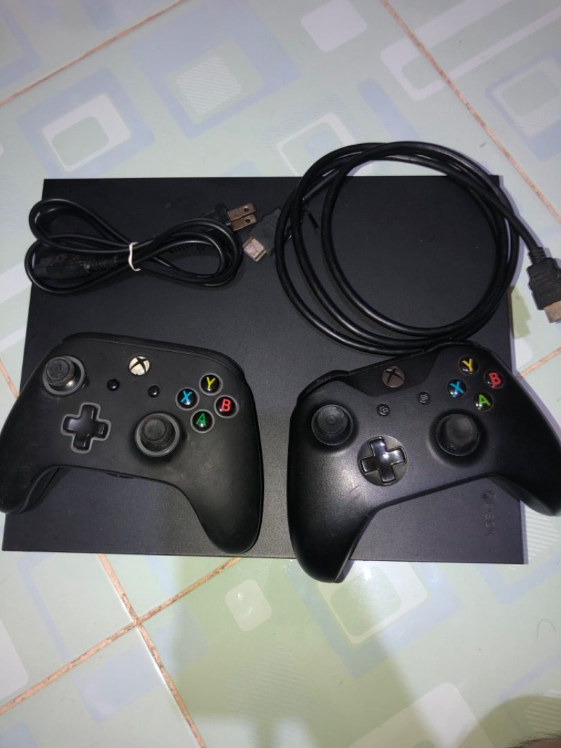 Xbox One X (Category: Xbox) located in Caloocan City. Submitted by truewolf.8a1eea (Listing ID 1458728985, Image 1). Description: Xbox One X 1TB 2 Xbox Controller Included HDMI Cable included Xbox Charger Included Price: Php 7399 (negotiable) RFS: Hindi ko na kasi nagagamit plus need din funds para sa school.