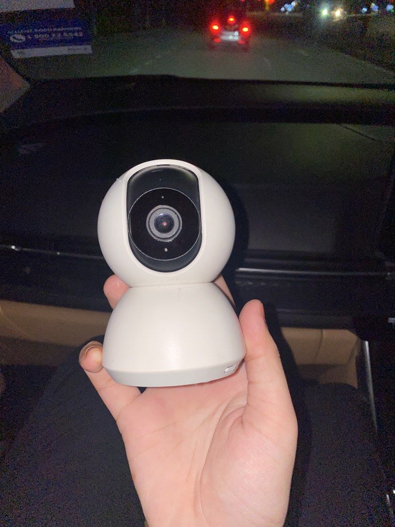 Xiaomi Security Camera (Category: Security Systems & CCTV Cameras) located in Kuala Lumpur. Submitted by journ3yz (Listing ID 1458801792, Image 1). Description: - White Pan-Tilt Security Camera - Remotely controllable rotation - Ideal for home or office monitoring - Small and discreet design - Easy setup process - Proven to work wel -Got 4.