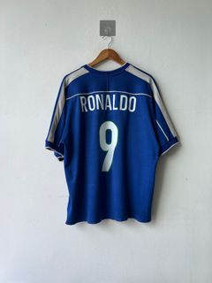 (Category: ) located in . Submitted by sundayfootballshirts (Listing ID 1458791193, Image 1). Description: .