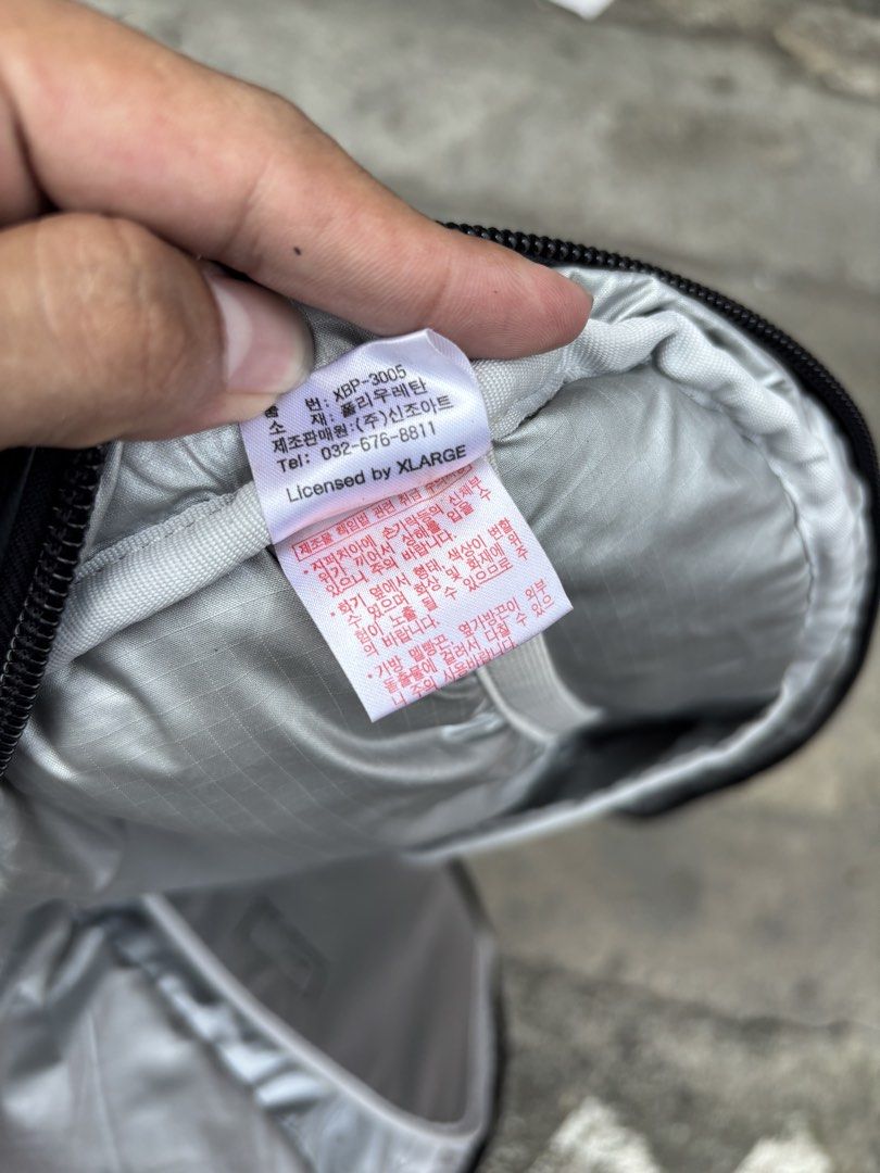 X-LARGE BAG (AUTHENTIC- MANY COMPARTMENTS (Category: Sling Bags) located in San Jose. Submitted by jerown (Listing ID 1458759862, Image 3). Description: •ALL DETAILS ARE ON PICTURE •OPEN FOR MESSAGE FOR MORE DETS •AUTHENTIC X-LARGE •WITH SMALL BAG •ISSUE ON LAST PIC MINIMAL.