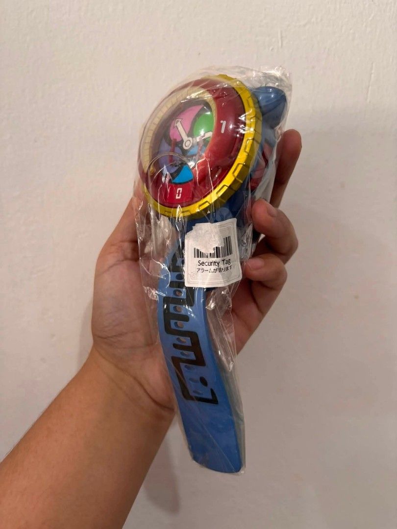 Yo-kai Watch Toy & Jibanyan Plush Set (Category: Plushies & Soft Toys) located in Cavite. Submitted by l1ttlelulu (Listing ID 1458779847, Image 2). Description: - Yo-kai Watch toy in original packaging - Features a blue strap and colorful watch face - Includes a bright red Jibanyan plush with signature markings - Ideal for any Yo-kai Watch enthusiast - Bundle includes both the watch and the plush.
