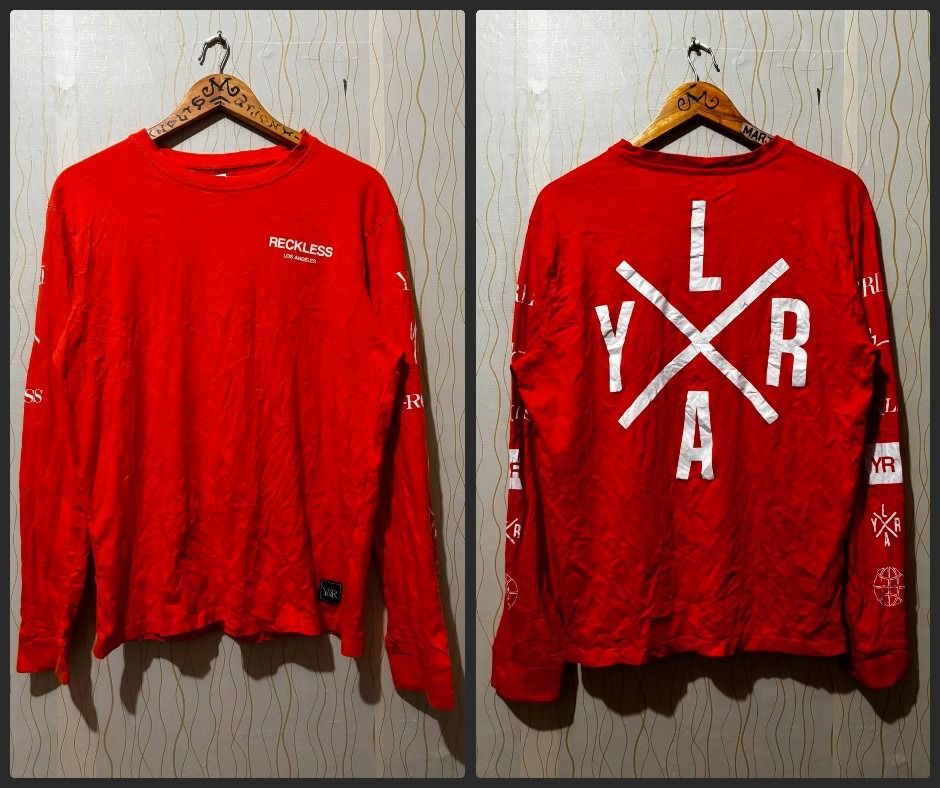 Young & Reckless Long Sleeve (Category: Tshirts & Polo Shirts ) located in Davao. Submitted by marjonhdavin (Listing ID 1458743189, Image 1). Description: Size: Medium on tag (21" x 27.5") Condition: Excellent Color rate: 9/10 Issue: None.