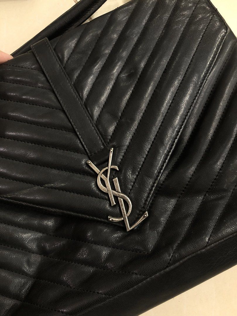 YSL SLINGBAG (Category: Luxury Bags & Wallets) located in Manila. Submitted by beyondessence (Listing ID 1458719864, Image 3). Description: YSL SLINGBAG EXCELLENT CONDITION MINOR DENTS SIGN OF USAGE RANK A/B J&T EXPRESS.