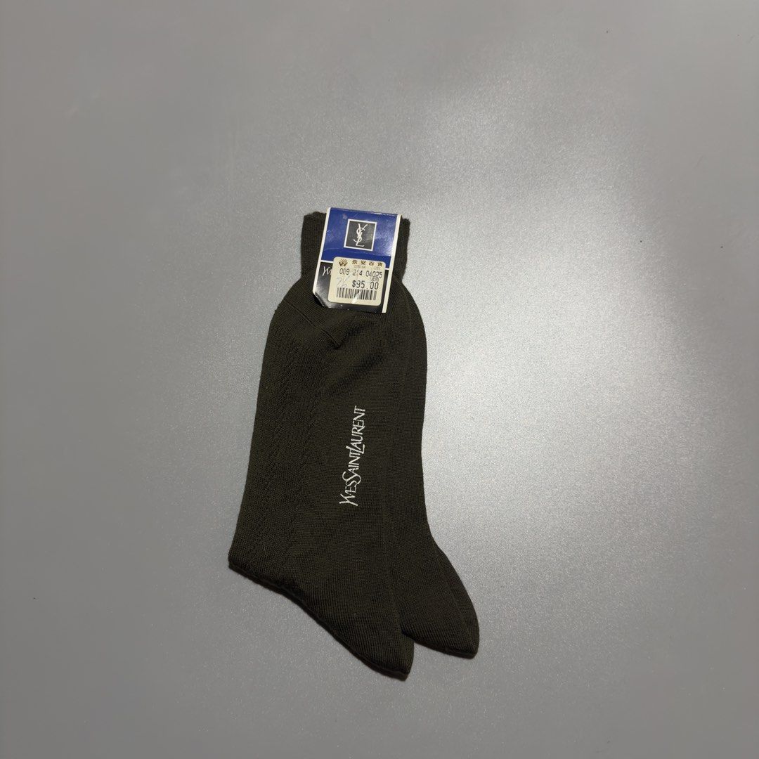 YVES SAINT LAURENT SOCKS ORIGINAL (Category: Socks) located in Alburquerque. Submitted by getniceph2022 (Listing ID 1458750035, Image 3). Description: YVES SAINT LAURENT SOCKS ORIGINAL - BRAND NEW!.