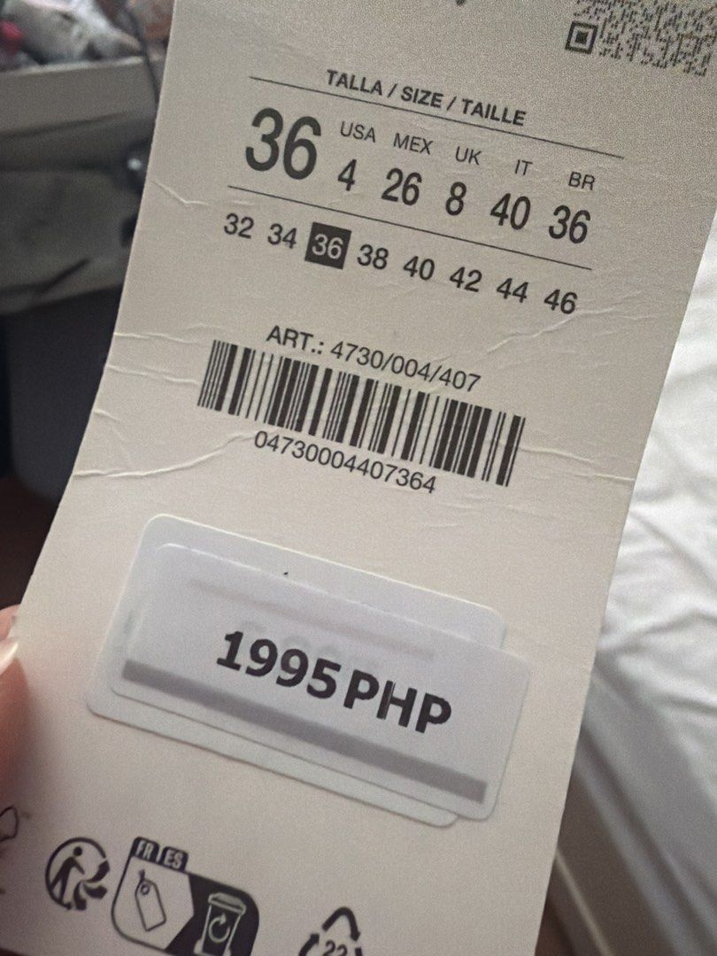 Zara denim shorts (Category: Shorts) located in Quezon City. Submitted by destashingmycloset (Listing ID 1458696620, Image 3). Description: .