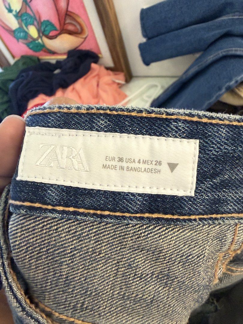 Zara denim shorts (Category: Shorts) located in Quezon City. Submitted by destashingmycloset (Listing ID 1458696620, Image 2). Description: .