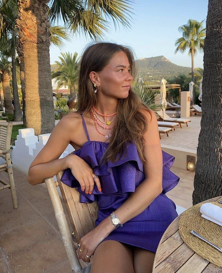 Zara purple dress (Category: Dresses) located in Makati City. Submitted by uniquefindings (Listing ID 1458825817, Image 1). Description: .