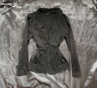 (Category: ) located in . Submitted by bellewii (Listing ID 1458841257, Image 1). Description: .