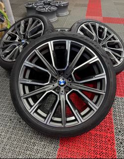 （分類：）位於 。 由 wholesalewheels-l 提交（商品編號 1453686978，圖片 1）。簡介： 。
