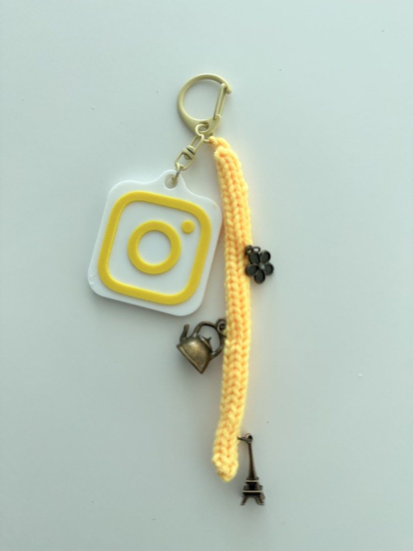 3D printed NFC code (Category: Handmade Craft) located in Singapore. Submitted by thecraftingtale.sg (Listing ID 1453786645, Image 1). Description: Get your company NFC code tag 3D printed. Can make a bag charm or a keychain holder. 12 sgd for NFC code with 3D printed tag with customised colour and design (too logo can as be customised) With keychain holder and the charms shall be 15 shd .
