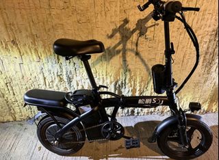 （分類：）位於 。 由 keentree.bf0d4f 提交（商品編號 1453807088，圖片 1）。簡介： 。