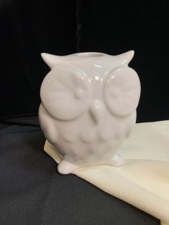 (Category: ) located in . Submitted by dillythriftstore (Listing ID 1453658072, Image 1). Description: .