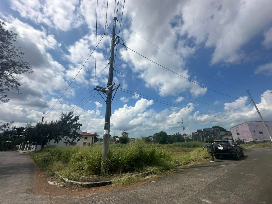 𝙁𝙊𝙍 𝙎𝘼𝙇𝙀 — 𝙇𝙊𝙏 (Category: Lot) located in Manila. Submitted by rich_09078888881 (Listing ID 1453639470, Image 3). Description: 🏠 𝙁𝙊𝙍 𝙎𝘼𝙇𝙀 — 𝙇𝙊𝙏 📌 𝙁𝙊𝙍 𝙎𝘼𝙇𝙀 𝙎𝙀𝙇𝙇𝙄𝙉𝙂 𝘼𝙎 𝙒𝙃𝙊𝙇𝙀 𝘾𝙤𝙧𝙣𝙚𝙧 𝙇𝙤𝙩 𝙞𝙣 𝙎𝙤𝙪𝙩𝙝 𝙋𝙡𝙖𝙞𝙣𝙨, 𝘾𝙖𝙫𝙞𝙩𝙚 💰 𝙋𝙧𝙞𝙘𝙚: ₱7,000,000 📋 𝙎𝙩𝙖𝙩𝙪𝙨: Available 📍 𝙇𝙤𝙘𝙖𝙩𝙞𝙤𝙣: South Plains, , CAVITE, Metro Manila (NCR) 🏡 𝙋𝙧𝙤𝙥𝙚𝙧𝙩𝙮 𝘿𝙚𝙩𝙖𝙞𝙡𝙨: 📐 281 sqm floor ar