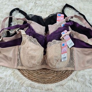 （分類：）位於 。 由 meow.mall 提交（商品編號 1453701145，圖片 1）。簡介： 。