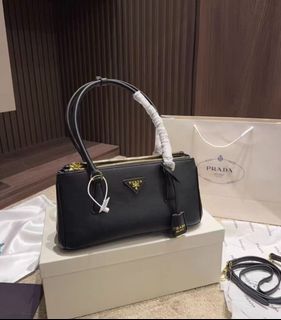 （分類：）位於 。 由 meetyoutkl 提交（商品編號 1453668533，圖片 1）。簡介： 。