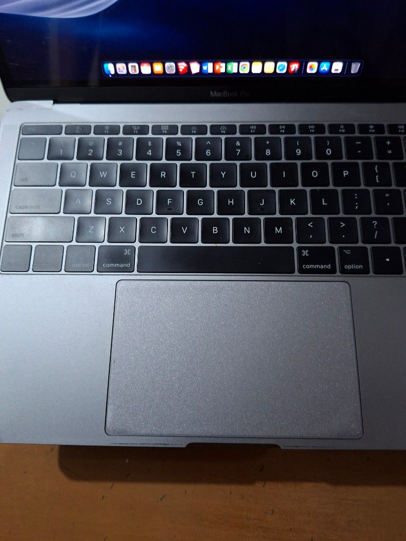 Apple MacBook Pro 13-inch Space Gray 2017 8/128gb (Category: Laptops & Notebooks) located in Manila. Submitted by broozer (Listing ID 1453705434, Image 3). Description: - MacBook Pro 13-inch 2017 used for work issues: battery mabilis ma-drain, yung shift sa right nag loloko ng konti kailangan medyo madiin pag press. medyo pudpod na track pad pero may sticker/protector. please manage your expectations medyo may edad na yung laptop. In terms of use