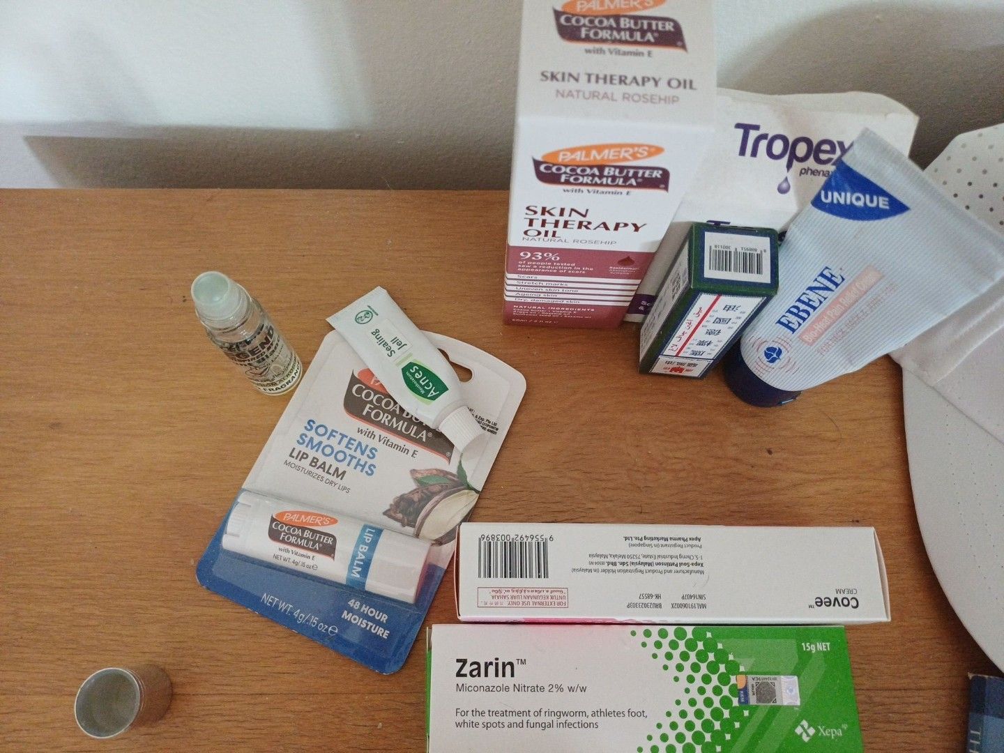 Assorted Items (Category: Everything Else) located in Singapore. Submitted by whoopinjin (Listing ID 1453722381, Image 2). Description: Oil Lip balm Oil pain relief cream Ear phones wireless Life study bible Christ introduction Codoigo Tequila Hat dm for more .