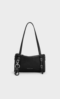 (Category: ) located in . Submitted by itsrarapreloved (Listing ID 1453705852, Image 1). Description: .