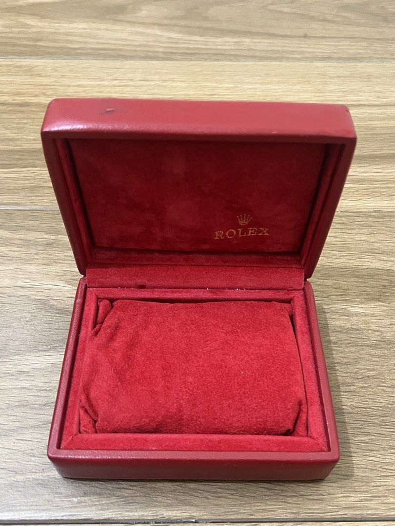 Authentic Rolex box (Category: Luxury Watches) located in Baliuag. Submitted by watchgalleriaphl (Listing ID 1453758338, Image 3). Description: Original Rolex Box with pillow Sold as is .