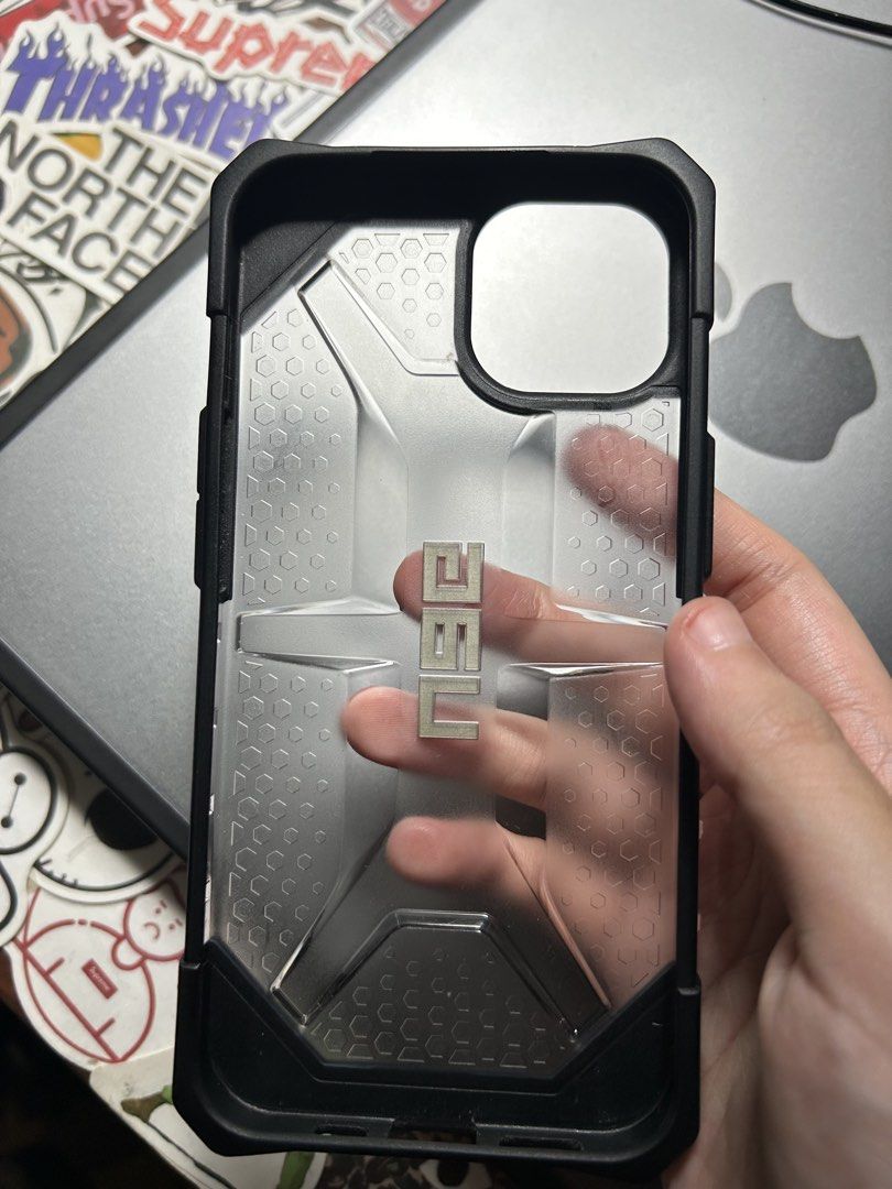 Authentic UAG iPhone 14 case (Category: Cases & Sleeves) located in Quezon City. Submitted by flacko.mnl (Listing ID 1453733271, Image 2). Description: Transparent Barely used; prefer another case Gogoexpress ₱85 within mnl.