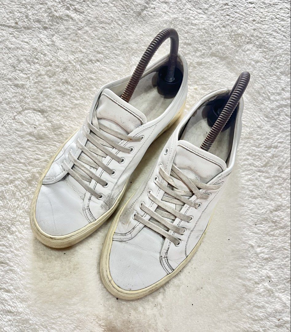 authentic Woman by Common Projects Tournament | Size 36 (Category: Sneakers) located in General Trias. Submitted by zrchustle.604 (Listing ID 1453702450, Image 2). Description: authentic Woman by Common Projects Tournament Low Super Platform Leather Sneakers in white leather. Key Product Details Brand: Common ProjectsModel: Tournament Low (Super Platform / Super Sole edition) Material: Premium Italian crafted calfskin leather with a tonal rubber 