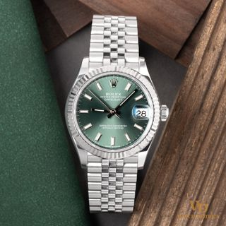 (Category: ) located in . Submitted by watchdistrict (Listing ID 1453636214, Image 1). Description: .