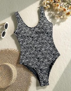 (Category: ) located in . Submitted by ThriftsbyMiff (Listing ID 1453696494, Image 1). Description: .