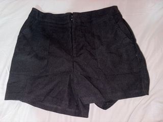 (Category: ) located in . Submitted by jenzyz (Listing ID 1453681539, Image 1). Description: .