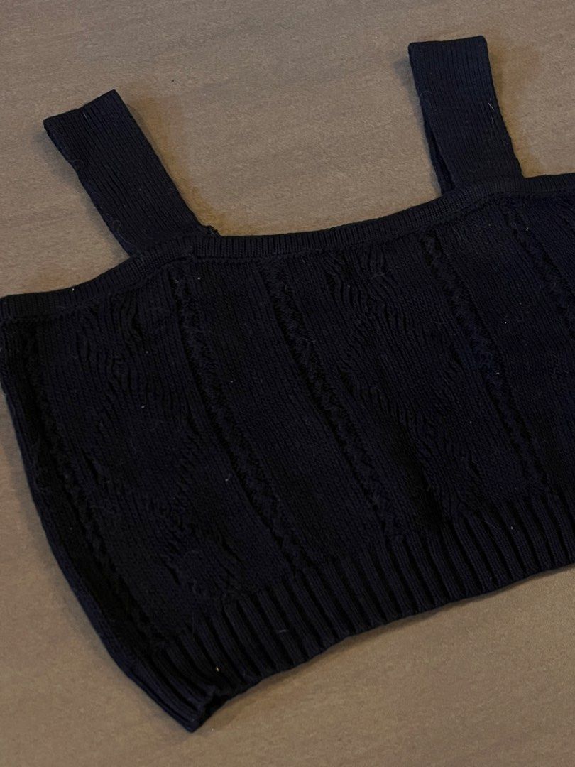 Black Knit Crop Top with Straps XS Stretchable (Category: Sleeveless) located in Manila. Submitted by happyshark-bb5753 (Listing ID 1453683060, Image 2). Description: can meet-up bulacan/manila.