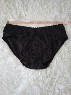 (Category: ) located in . Submitted by dani27122023 (Listing ID 1453804001, Image 1). Description: .