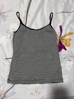 (Category: ) located in . Submitted by ilovechageee (Listing ID 1453789848, Image 1). Description: .