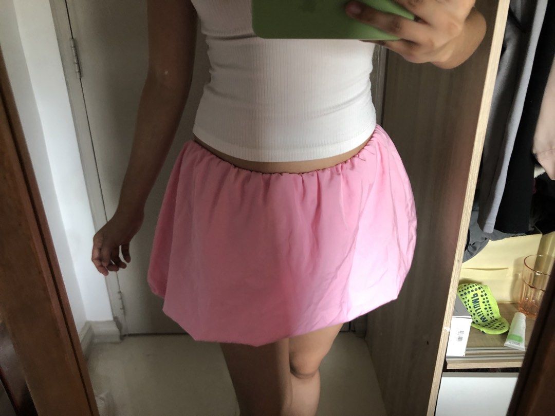 BSCO pink bubble skirt (Category: Skirts) located in Manila. Submitted by labrhinth (Listing ID 1453624515, Image 3). Description: Never used Size: Small .