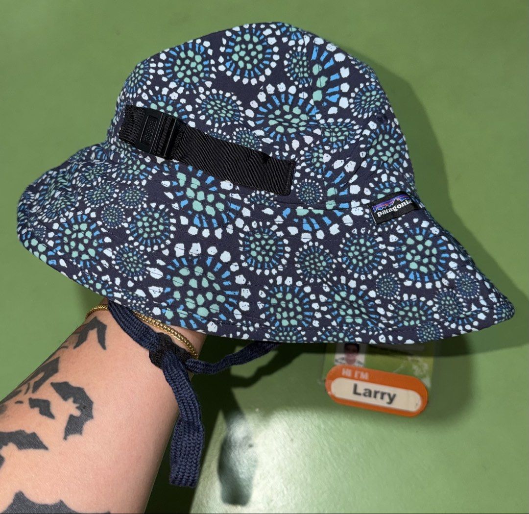 Bucket Hat (Category: Activewear) located in Pasig City. Submitted by reyeslarry11740 (Listing ID 1453692139, Image 1). Description: For Sale Patagonia Bucket Hat Size Small fit S-M Adult Good as new No issue 800 plus ship only Payment 1st Pasig city.