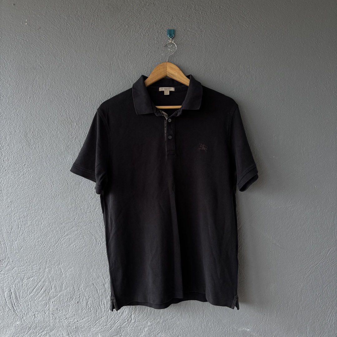Burberry polo shirt (Category: Tshirts & Polo Shirts ) located in San Fernando. Submitted by diff.thr1ft (Listing ID 1453679608, Image 1). Description: For sale Good condition No issue.