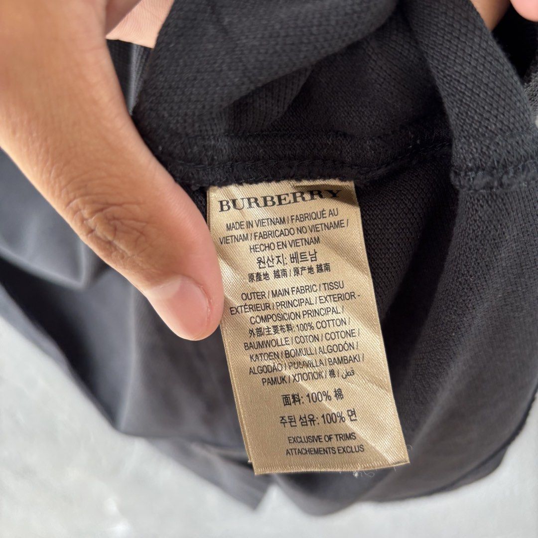 Burberry polo shirt (Category: Tshirts & Polo Shirts ) located in San Fernando. Submitted by diff.thr1ft (Listing ID 1453679608, Image 3). Description: For sale Good condition No issue.