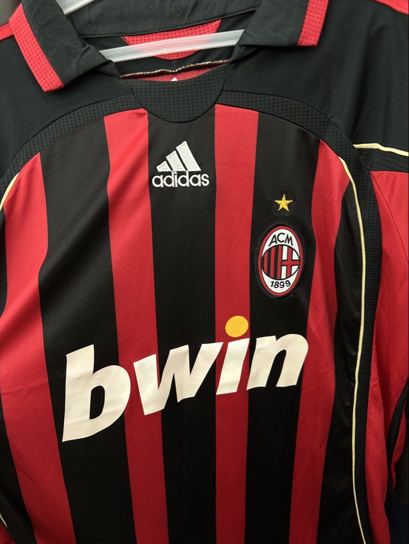 Bwin Football jersey (Category: Activewear) located in Alitagtag. Submitted by bhthrift_30 (Listing ID 1453772322, Image 3). Description: Bwin Football Jersey Size XL 2500 freeship issue: last pic ng photo.
