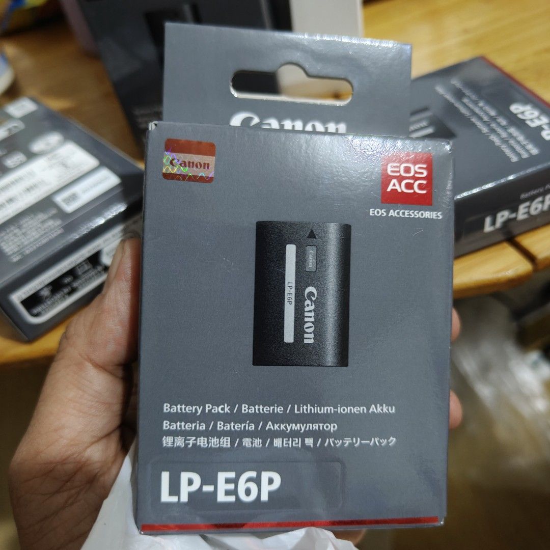 Canon LP-E6P Battery Pack EOS R5 R6 5D Mark 3 & 4 (Category: Cameras) located in Manila. Submitted by rossinicalabig (Listing ID 1453624358, Image 1). Description: 5400 Pesos each - Original Canon LP-E6P Lithium-ion Battery. BRAND NEW. Sealed box. - Compatible with Canon EOS DSLR & Mirrorless cameras. - Multiple units available - Made in China - Check, pickup at our photo/video studio in Sta.Mesa Mla.