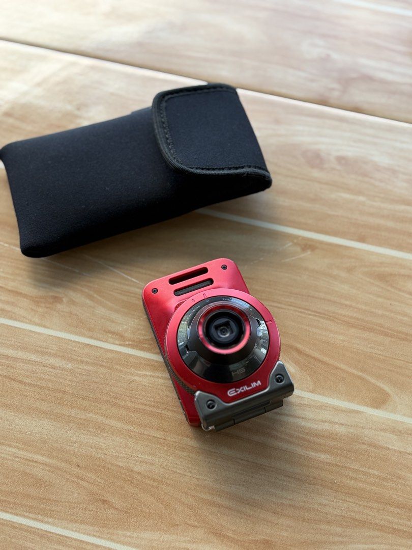 Casio Exilim EX-FR100 (RED) 🍒 (Category: Cameras) located in Imus. Submitted by digiget.ph (Listing ID 1453701481, Image 2). Description: Casio Exilim EX-FR100 (RED) 🍒 Rare Unit — 2015 Model (Flip-cam) NO ISSUES — FULLY FUNCTIONAL 9/10 Cosmetics 10.2 megapixel CMOS sensor Waterproof & shockproof Bluetooth & WiFi ready Detachable and flippable Full HD (1080p) Ultra-wide 16mm Interval shooting(time lapse) Panorama shooting Inclusions — Casio unit